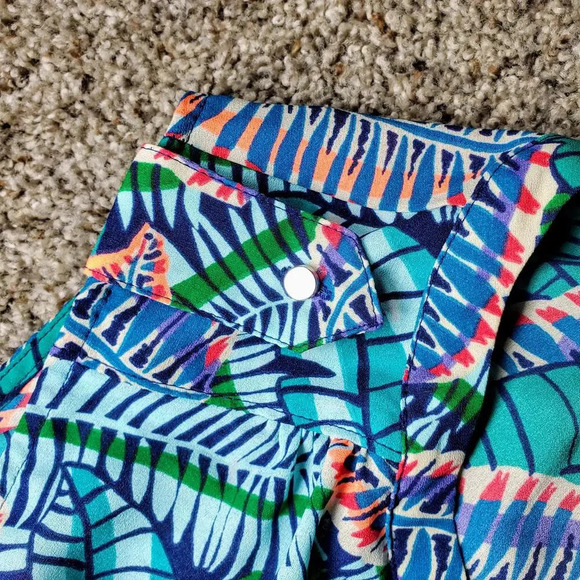 Liz Claiborne NWOT Sleeveless Peplum Palm Print Colorful Blouse Size Large - Picture 3 of 14